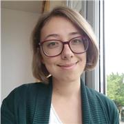 Sprachenlehrerin Kathi - Expertin für Textarbeit und Ausdrucksweise